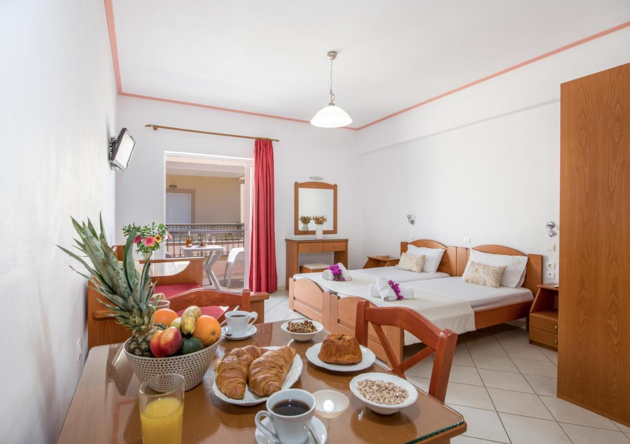 Joanna'S Place Palaiochora Ngoại thất bức ảnh