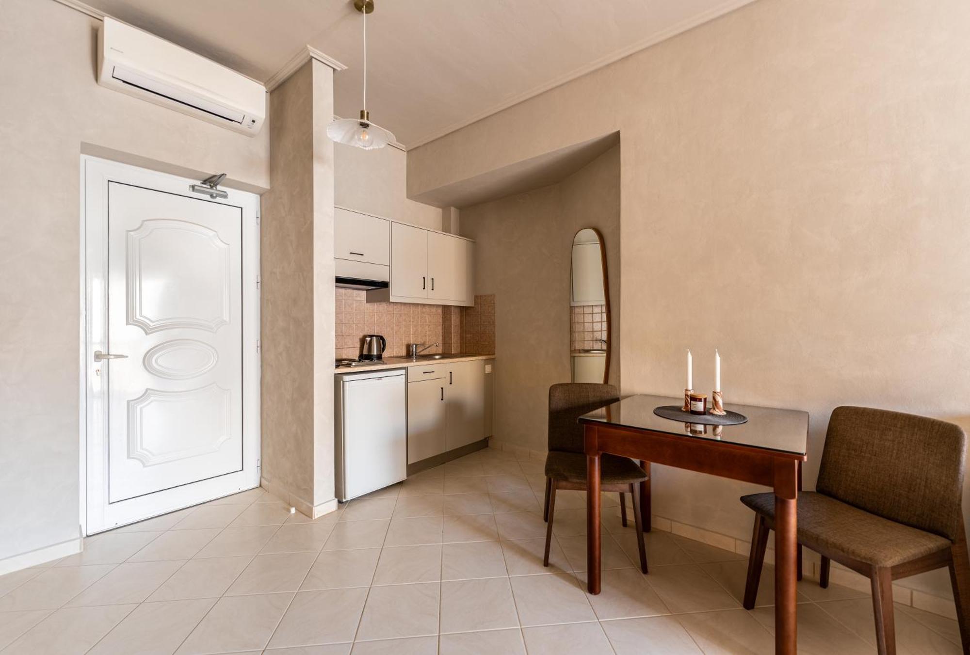 Joanna'S Place Palaiochora Ngoại thất bức ảnh
